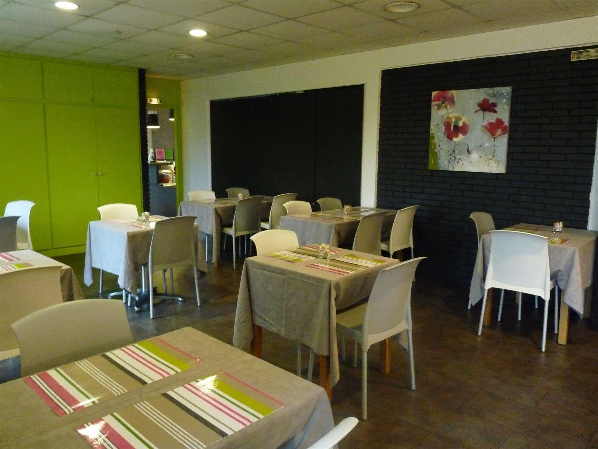 Hotel Restaurant L'Eskemm St Brieuc-Tregueux Exterior photo